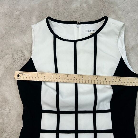 Calvin Klein Womans Black White Sleeveless Sheath Dress Size 4 Slimming Office - Picture 6 of 9